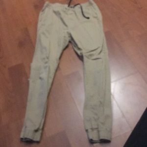 American Eagle Joggers